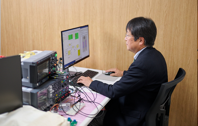 I Want to Dive Back Into Technology—Toward a New Challenge in Robotics