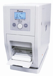 環境経営賞最優秀賞に選ばれたプールスの自動おしぼり製造器